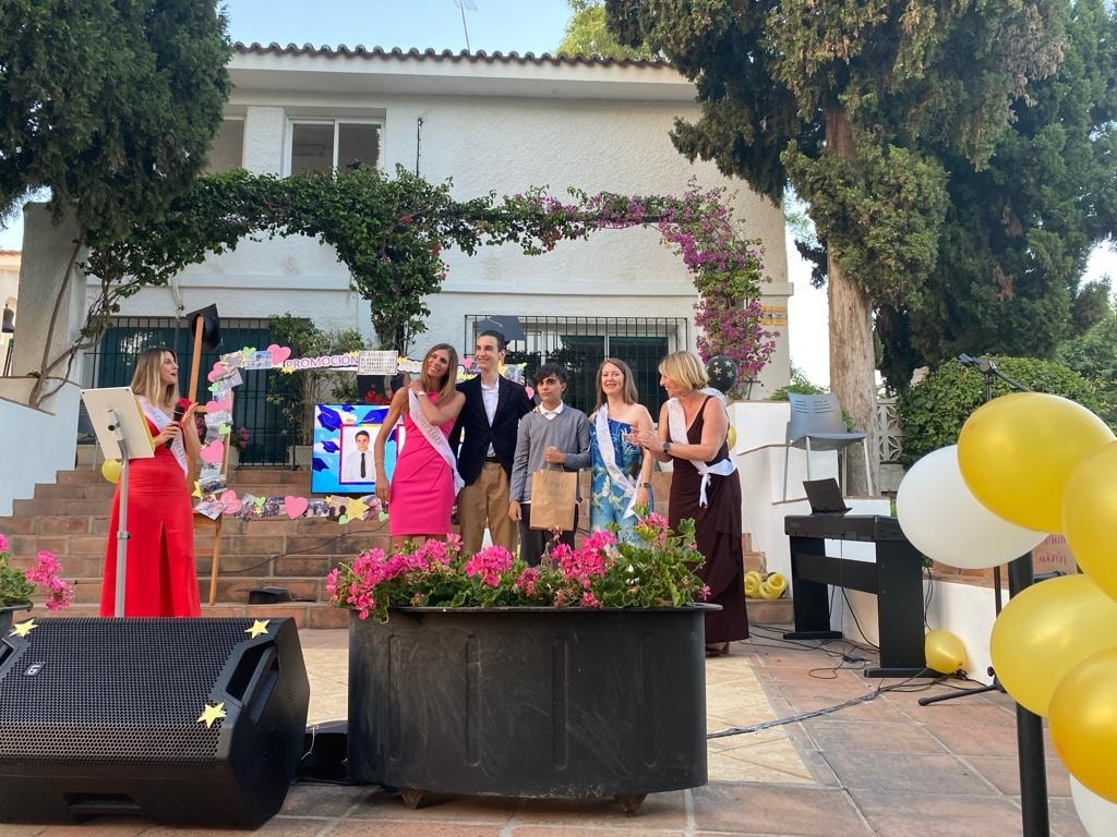 290683840 697570124681245 3298393584584163430 n